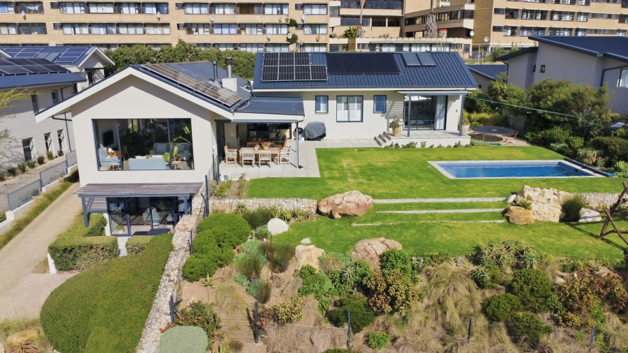 4 Bedroom Property for Sale in Stonehurst Mountain Estate Western Cape